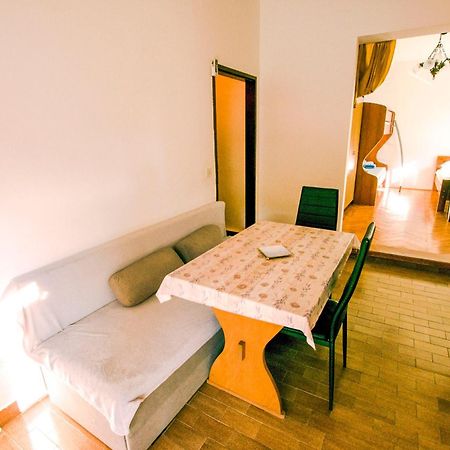 Apartment Marin Tkon Bagian luar foto