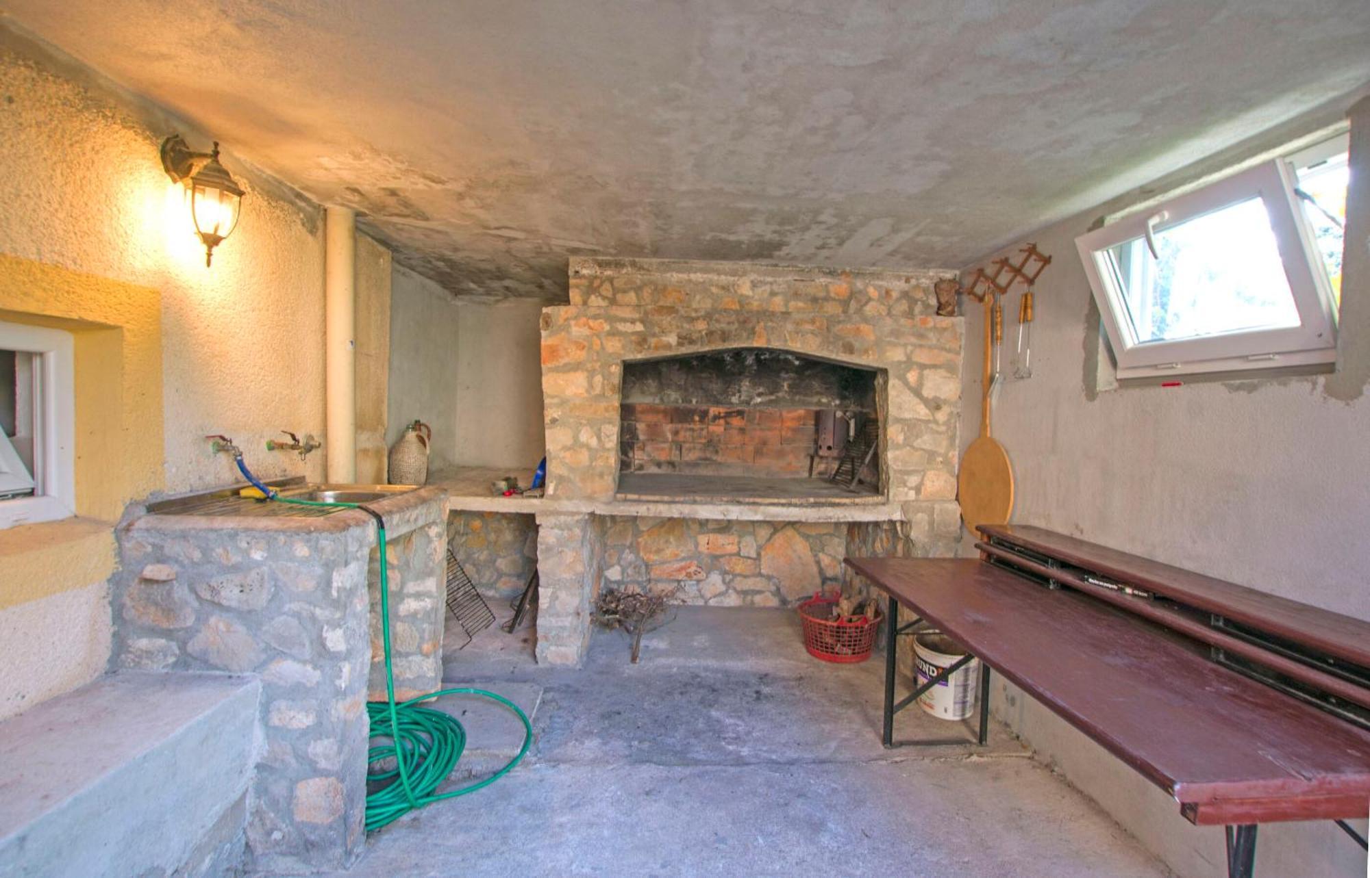 Apartment Marin Tkon Bagian luar foto