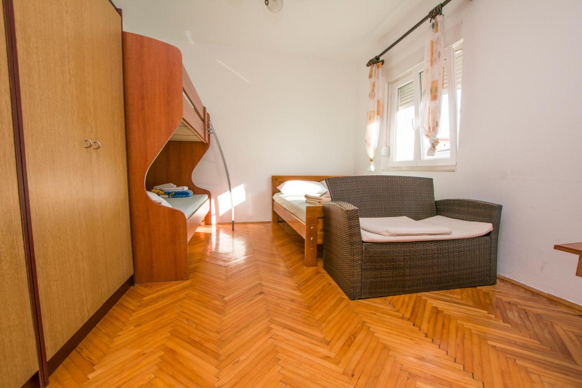 Apartment Marin Tkon Bagian luar foto