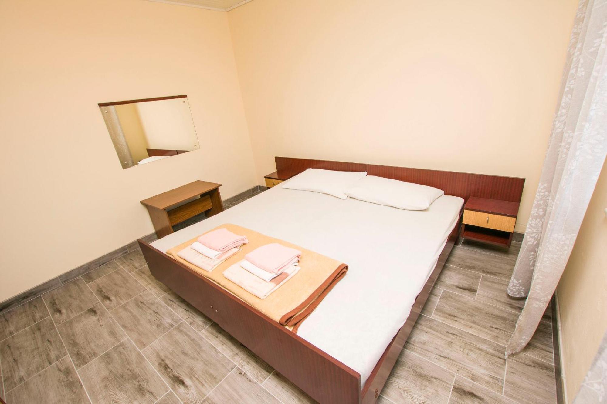 Apartment Marin Tkon Bagian luar foto