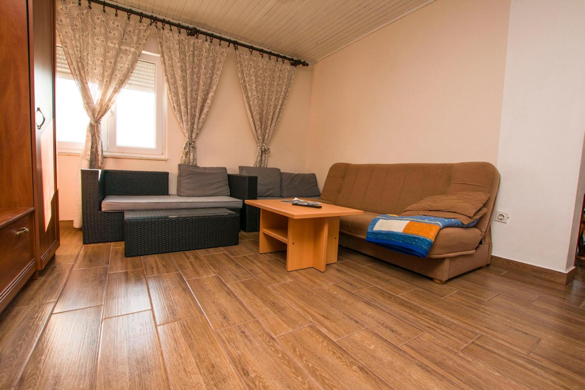 Apartment Marin Tkon Bagian luar foto