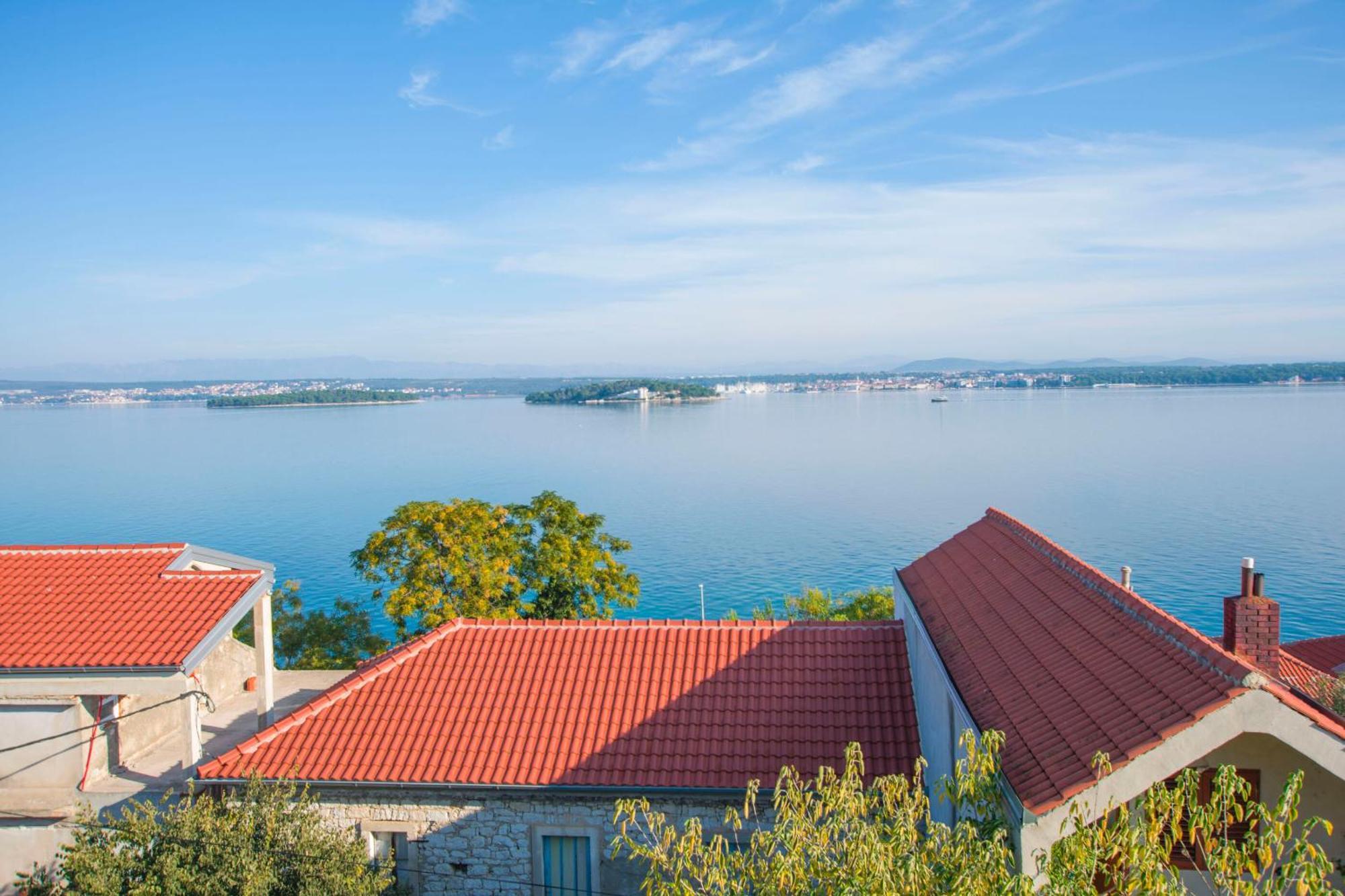 Apartment Marin Tkon Bagian luar foto